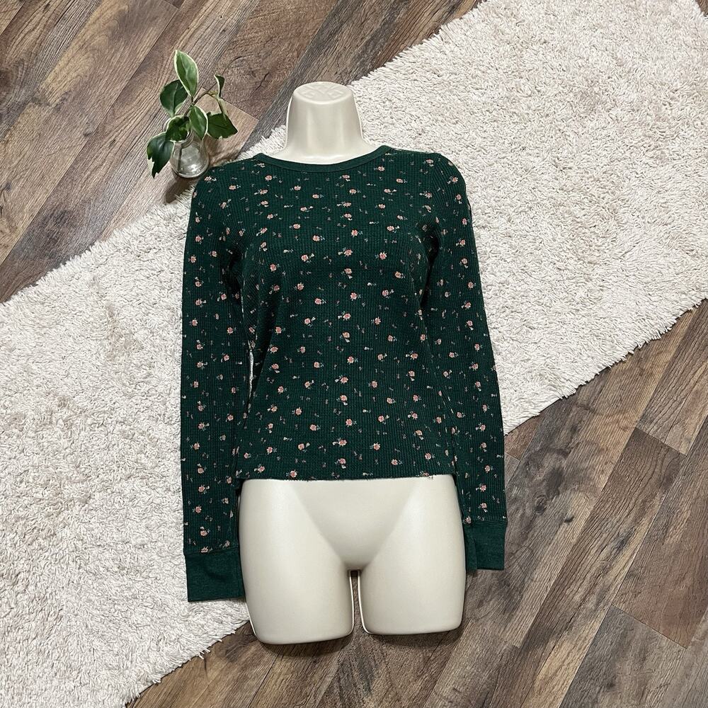 American Eagle Size Small Green Floral Crewneck Pullover Waffle Knit Thermal Top